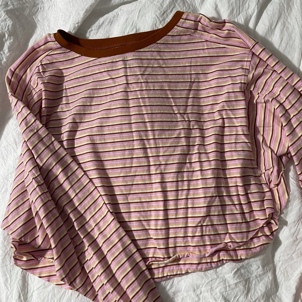 BDG cropped long sleeve